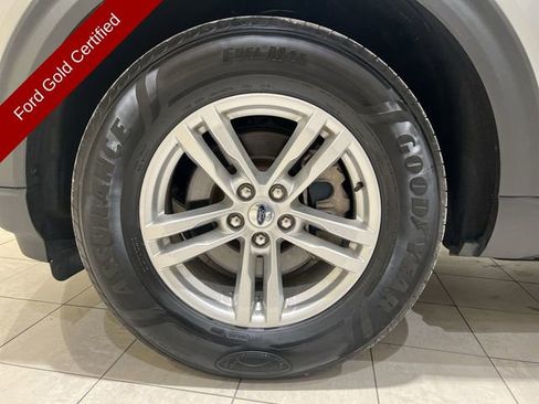 Certified 2023 Ford Explorer XLT w/ Equipment Group 202A image 29