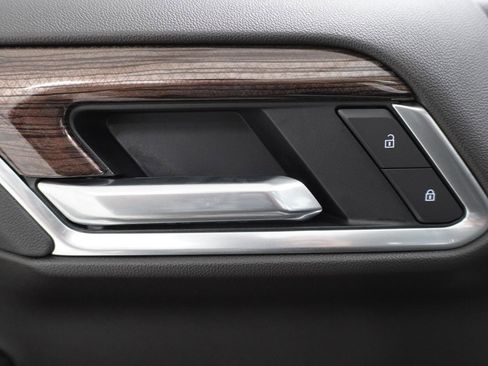 New 2026 Chevrolet Silverado 1500 RST w/ Redline Edition RWD image 13