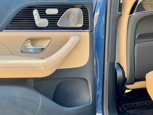 Certified 2024 Mercedes-Benz GLS 580 4MATIC image 21