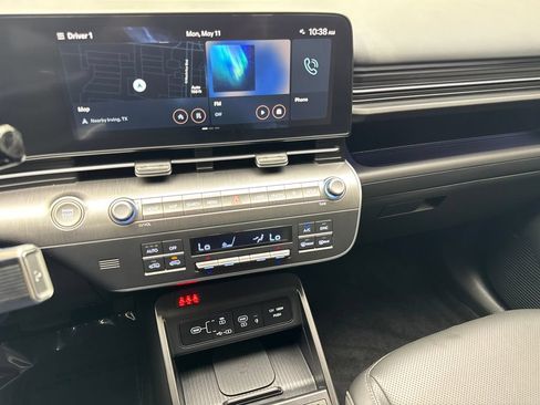 Used 2024 Hyundai Kona Limited FWD image 61
