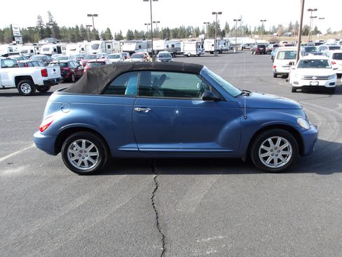 Used 2007 Chrysler PT Cruiser Convertible w/ Spring Special Group image 6
