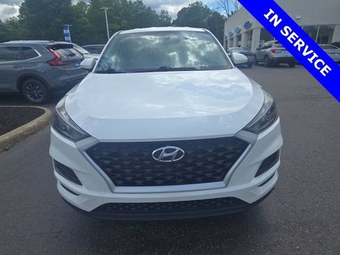 Used 2020 Hyundai Tucson SE w/ Cargo Package FWD image 2