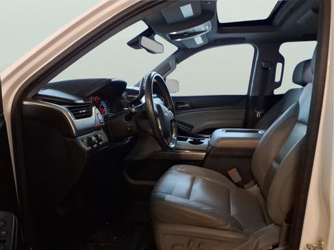 Used 2020 Chevrolet Tahoe LT AWD/4WD image 17