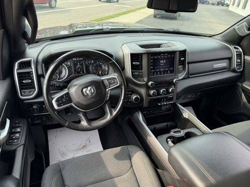 Used 2019 RAM 1500 Big Horn AWD/4WD image 12