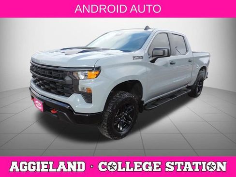 Used 2024 Chevrolet Silverado 1500 Custom Trail Boss w/ LPO, Dark Essentials Package image 8