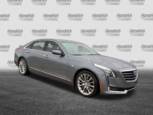 Used 2018 Cadillac CT6 Luxury image 2
