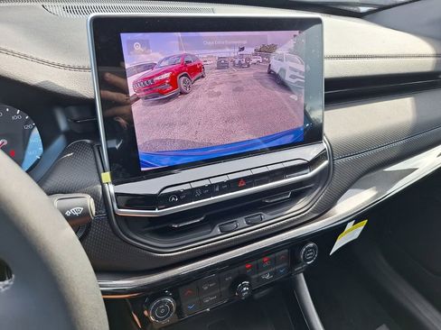 New 2026 Jeep Compass Latitude w/ Quick Order Package 29K AWD/4WD image 25