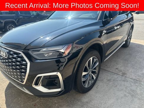 Used 2022 Audi Q5 2.0T Premium Plus w/ Premium Plus Package AWD/4WD image 1
