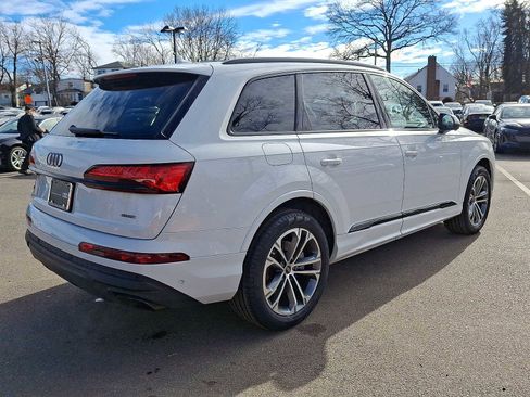 Certified 2025 Audi Q7 2.0T Premium w/ Convenience Plus Package image 25