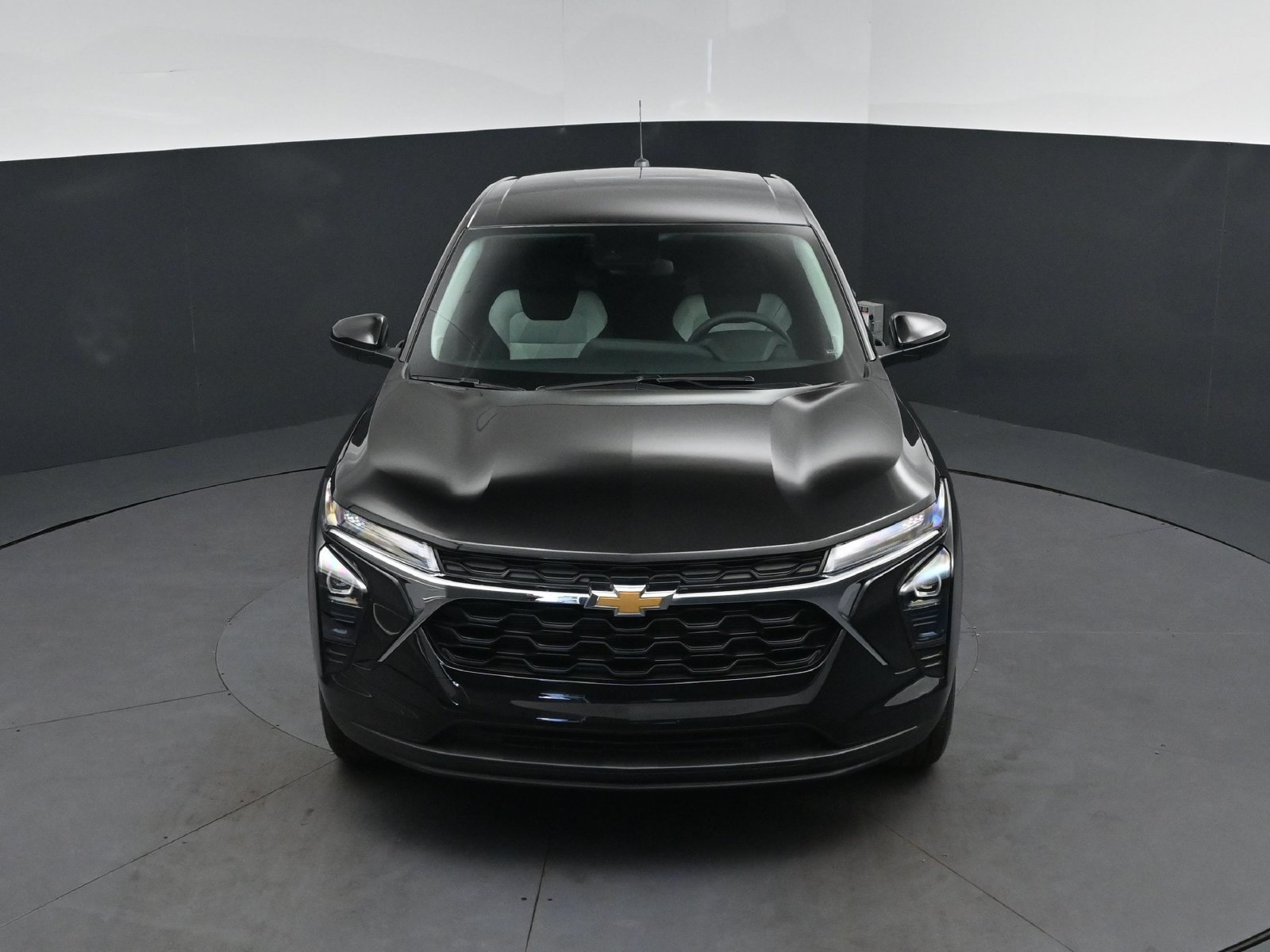 New 2026 Chevrolet Trax LS w/ LS Convenience Package FWD image 37
