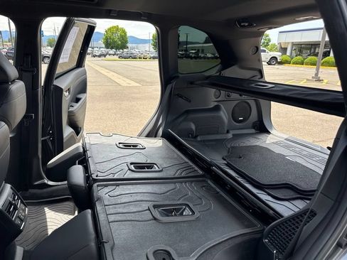 Certified 2025 Subaru Forester Touring w/ Touring Package AWD/4WD image 16