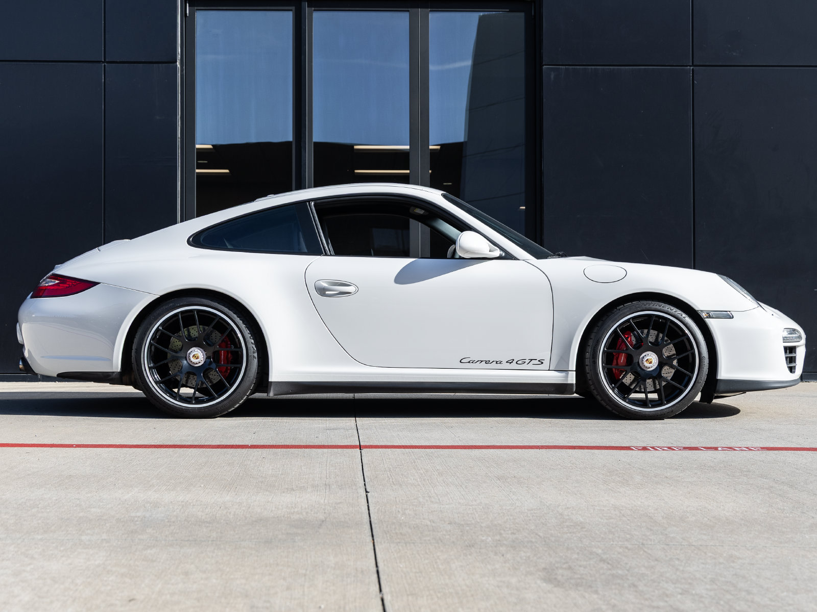 Used 2012 Porsche 911 Carrera 4 GTS AWD/4WD image 13