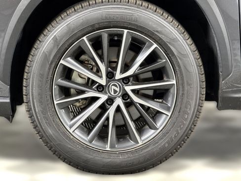 Used 2024 Lexus NX 250 FWD image 12
