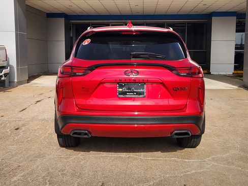 Used 2023 INFINITI QX50 Sport FWD image 7