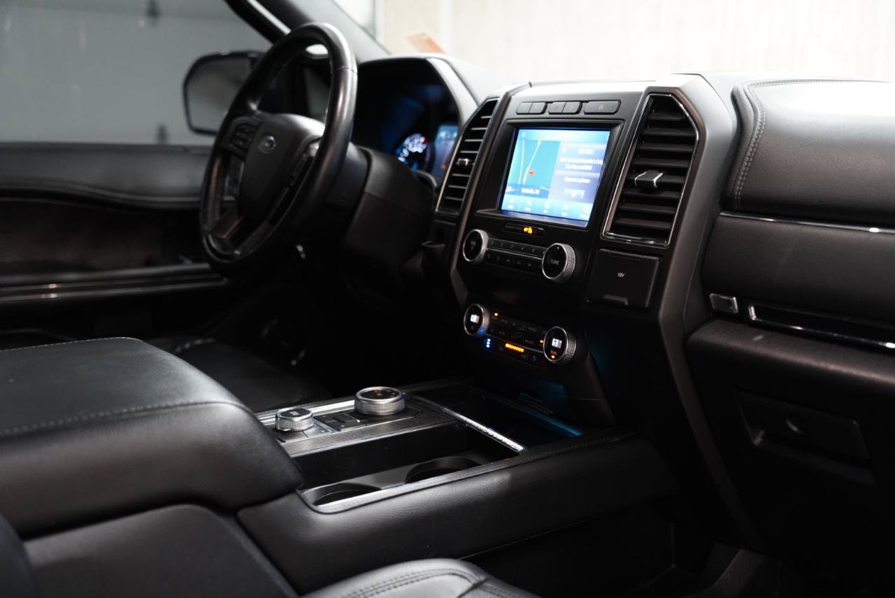 Used 2021 Ford Expedition Max Limited AWD/4WD image 16