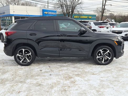 Used 2023 Chevrolet TrailBlazer RS w/ Convenience Package image 8