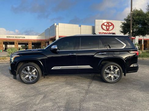 Used 2024 Toyota Sequoia Capstone AWD/4WD image 8