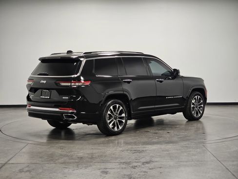 Used 2021 Jeep Grand Cherokee L Overland image 8