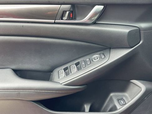 Used 2022 Honda Accord Sport image 23