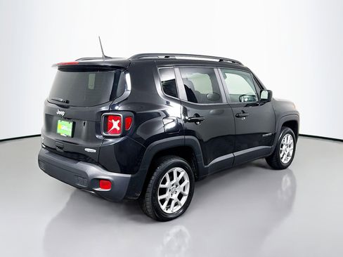 Used 2021 Jeep Renegade Latitude image 10