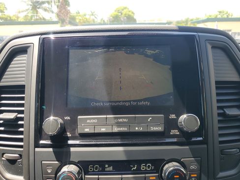 Certified 2024 Nissan Titan SV w/ SV Convenience Package image 8