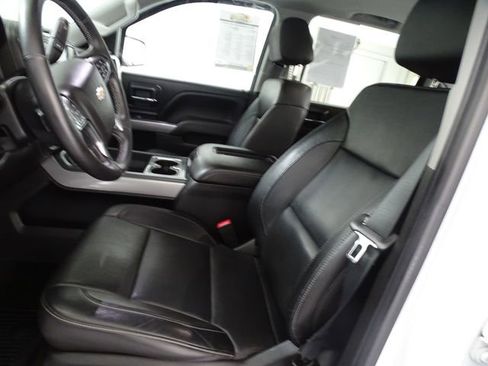 Used 2018 Chevrolet Silverado 1500 LTZ Z71 w/ Redline Edition AWD/4WD image 2