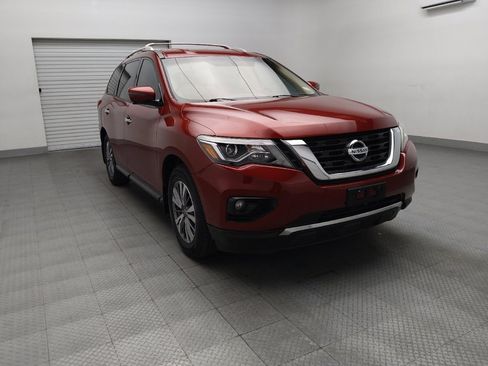 Used 2019 Nissan Pathfinder SL image 13