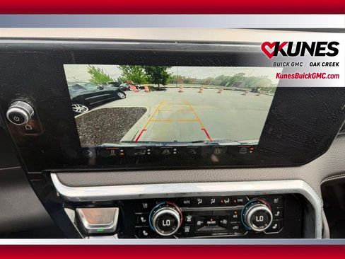 Used 2024 GMC Sierra 1500 Denali w/ Denali Reserve Package AWD/4WD image 18