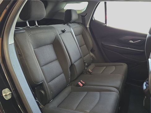 Used 2023 GMC Terrain SLE w/ Driver Convenience Package FWD image 17