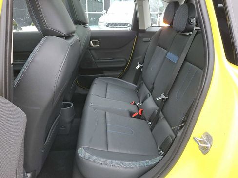 Certified 2025 MINI Cooper S image 8