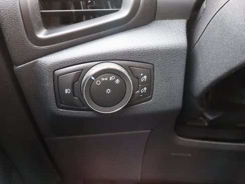 Used 2022 Ford EcoSport SE w/ SE Convenience Package image 15