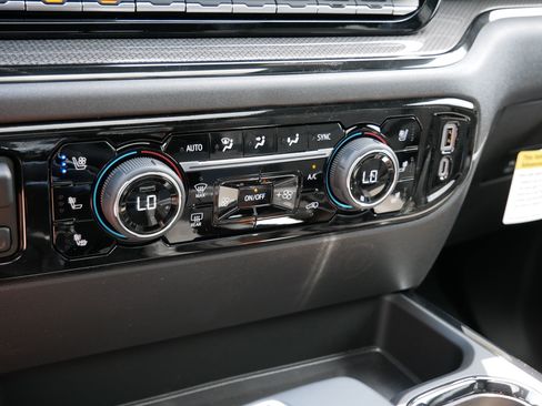 New 2026 Chevrolet Silverado 1500 ZR2 w/ LPO, Dark Essentials Package AWD/4WD image 20