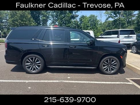 Used 2021 Cadillac Escalade Sport w/ Driver Assist Tech Package AWD/4WD image 2