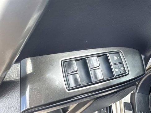 Used 2022 Lexus GX 460 Premium image 19