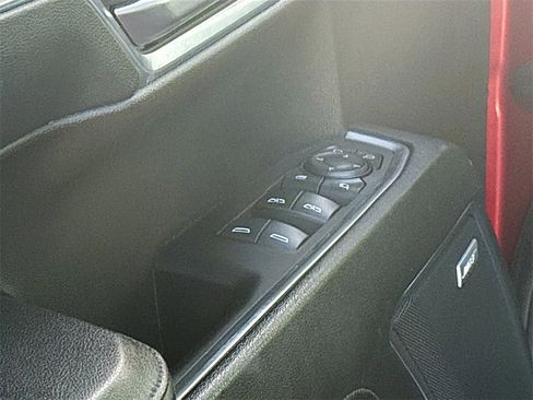 Used 2023 Chevrolet Silverado 1500 LTZ image 17