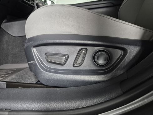 New 2026 Toyota Camry Hybrid image 17