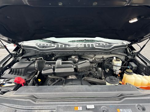 Used 2017 Ford F250 Lariat w/ Chrome Package AWD/4WD image 24