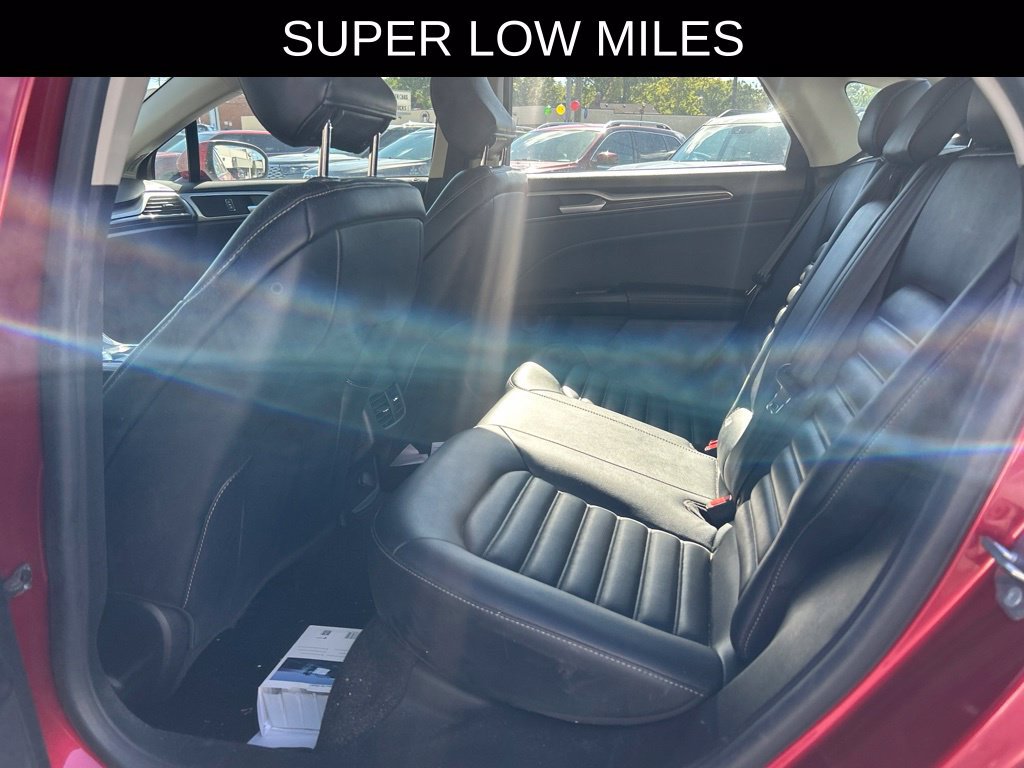 Used 2020 Ford Fusion SEL FWD image 6
