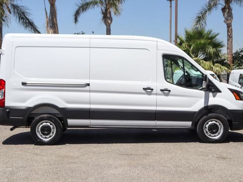 Used 2026 Ford Transit 250 148 Medium Roof RWD image 11