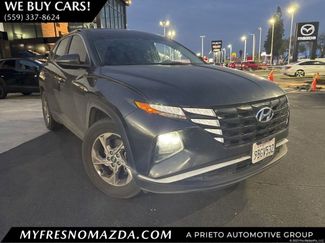 Used 2022 Hyundai Tucson SE video 1