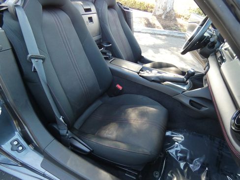 Used 2016 MAZDA MX-5 Miata Club image 27