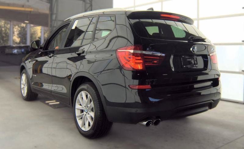 Used 2017 BMW X3 xDrive28i w/ Technology Package AWD/4WD image 8