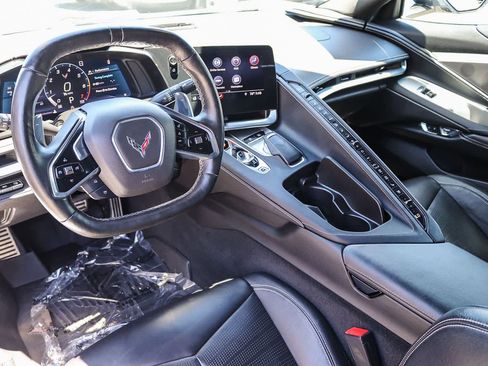 Used 2020 Chevrolet Corvette Stingray Preferred Cpe w/ 2LT Preferred Equipment Group RWD image 11