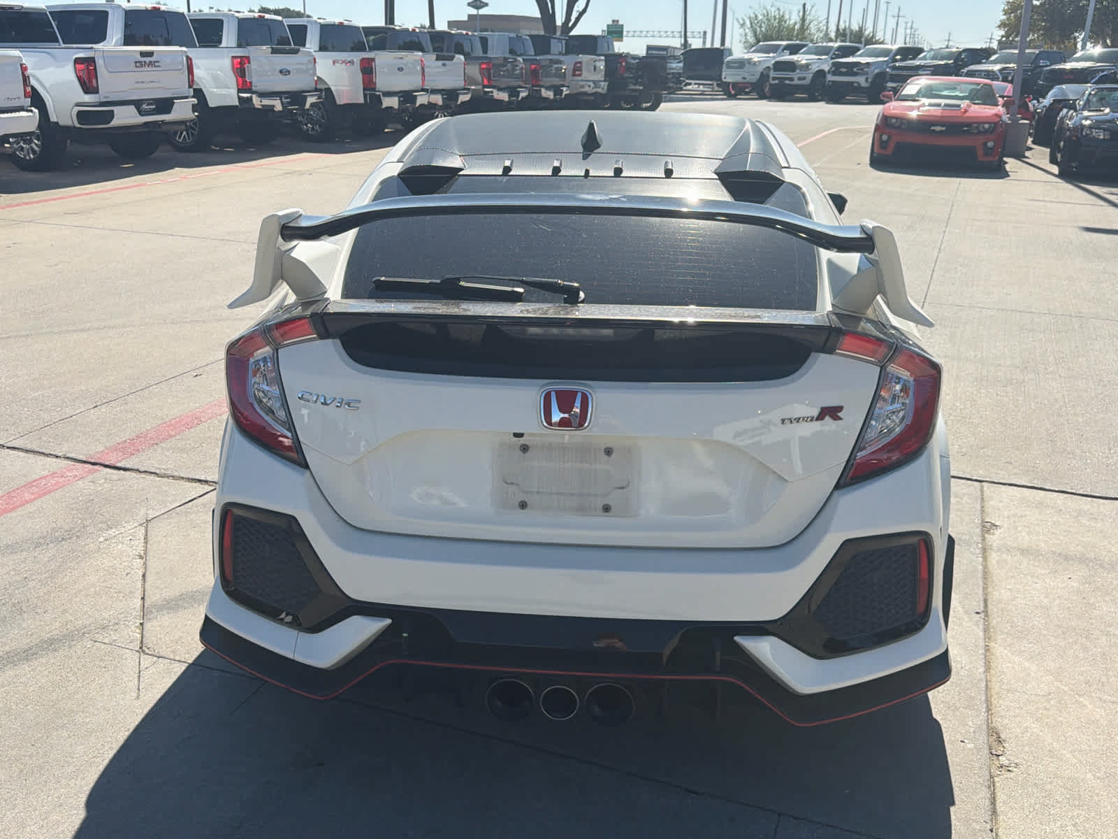 Used 2017 Honda Civic Type R image 3