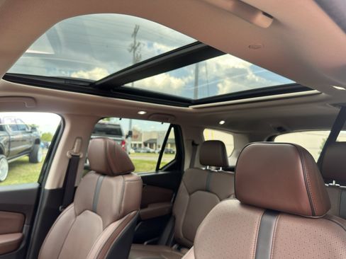 Used 2025 Honda Pilot Elite image 24