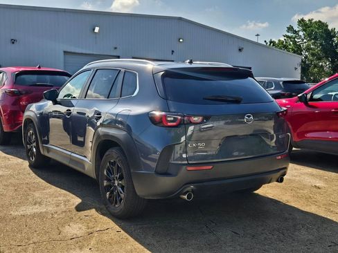 Used 2025 MAZDA CX-50 AWD 2.5 S w/ Premium Package image 5