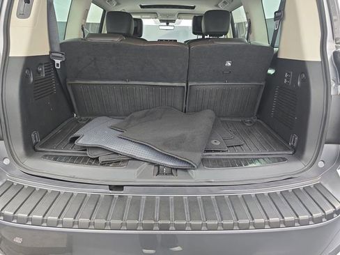 Used 2023 Nissan Armada Platinum w/ Captain's Chairs Package RWD image 46