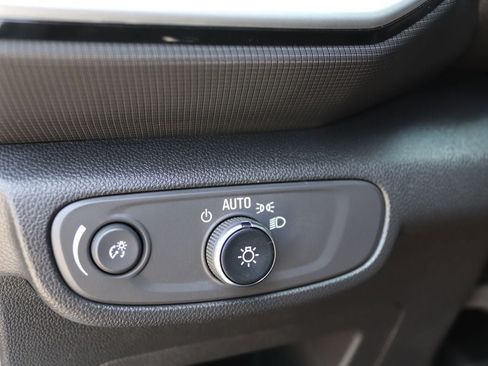 Used 2022 Chevrolet TrailBlazer LS FWD image 30