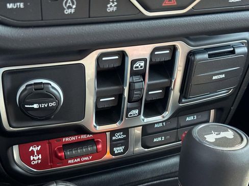 New 2026 Jeep Wrangler Unlimited Rubicon image 22