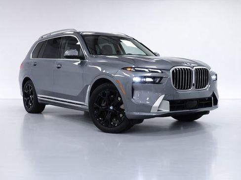 Used 2026 BMW X7 xDrive40i image 1